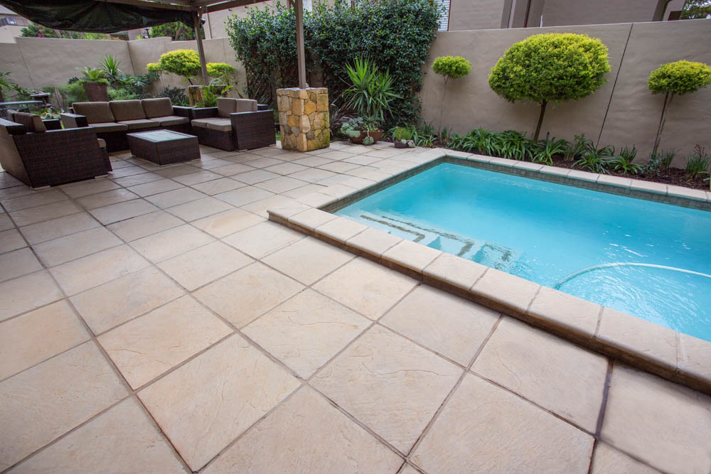 Estcourt Tile installed in a Square Bond laying pattern around a Outdoor Living Area
