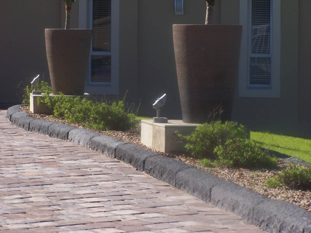 Large Garden Kerbs