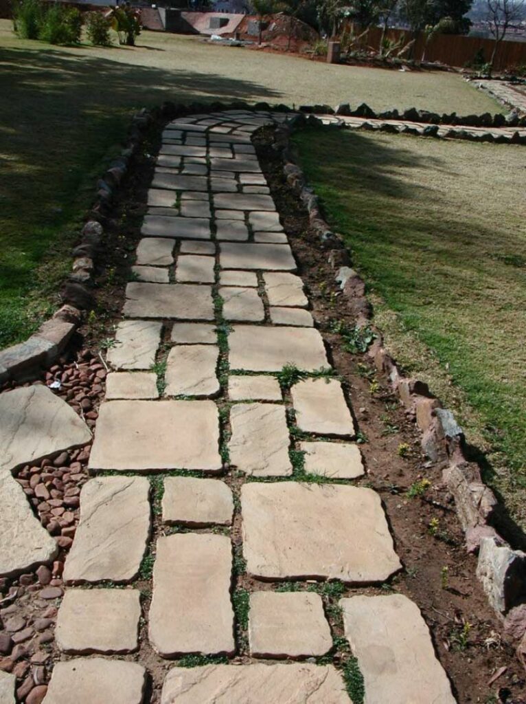 Old Cape Pavers used in Walkway