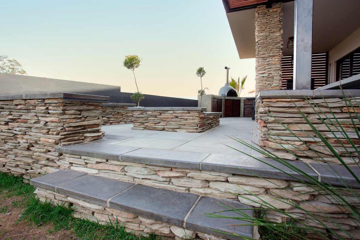 SmartStone's Newtown Coping leading up to a patio